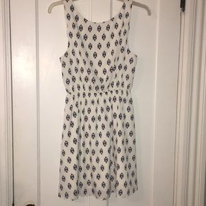 Sleeveless dress
